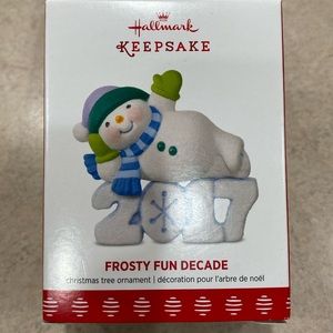 2017 Hallmark Keepsake Frosty Fun Decade NIB
